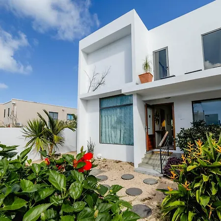 Balnea Villa Sixty-Nine